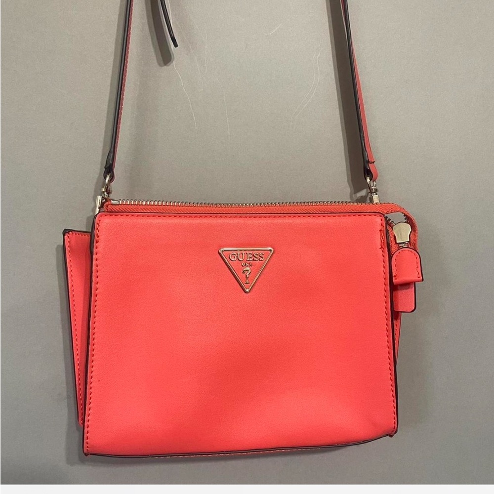GUESS Coral Crossbody Bag